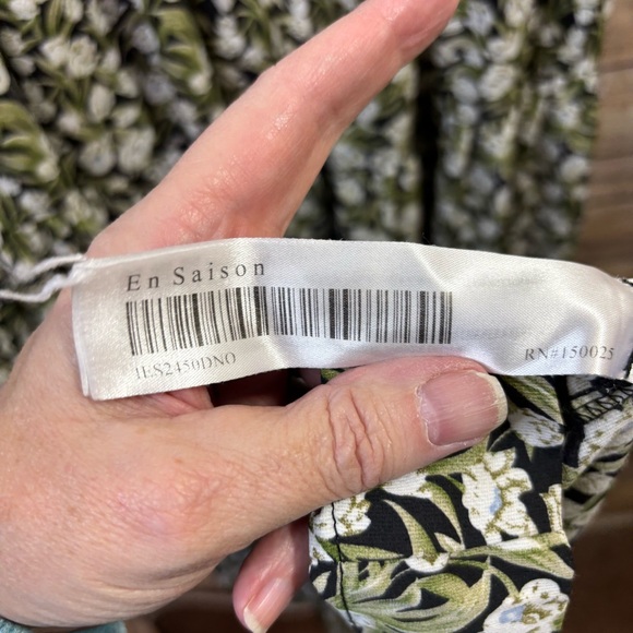 En Saison Jocelyn Floral Print Puff Sleeve Maxi Dress Green Black Size Small - Picture 6 of 7